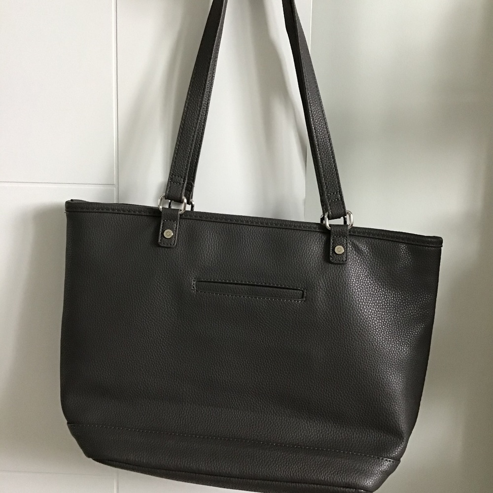 Thirty one grey  purse with pouch